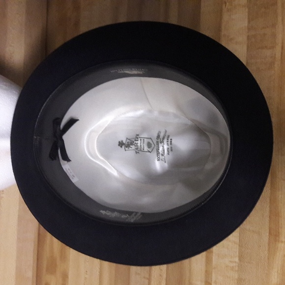 Vintage Tardy Custom Hatter Men's  Black Fedora Hat with Red Feather - Picture 3 of 11